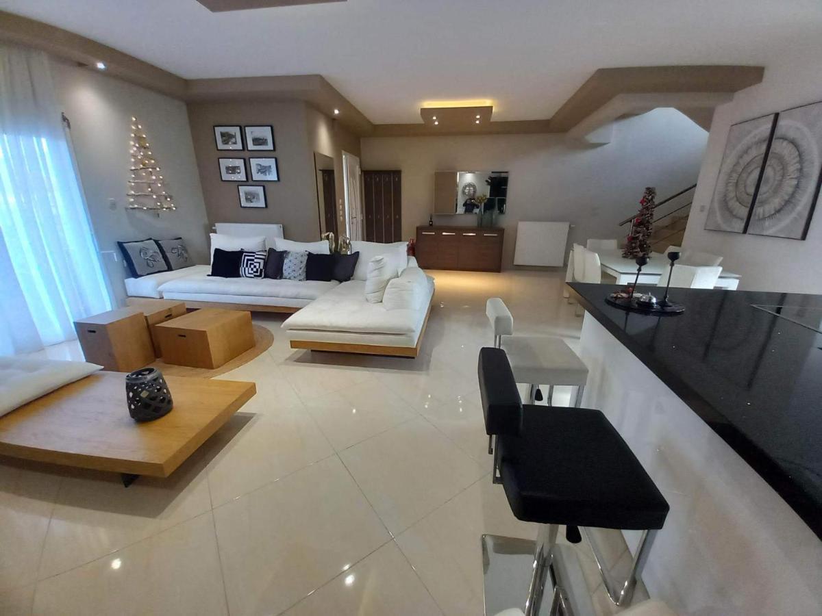Homing Exclusive Luxury